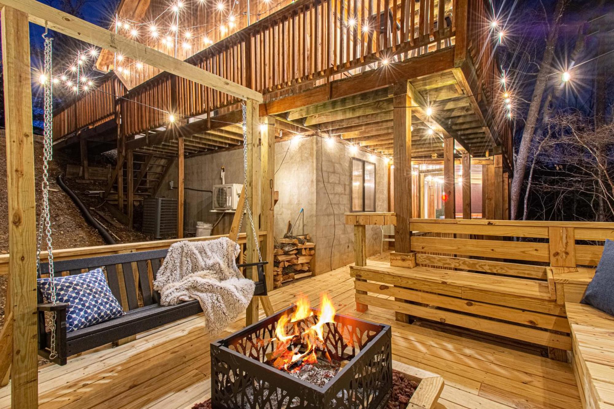 The Family Stone Luxe Cabin Sleeps 12 Hot Tub Dogfriendly Dollywood Pigeon Forge Bagian luar foto