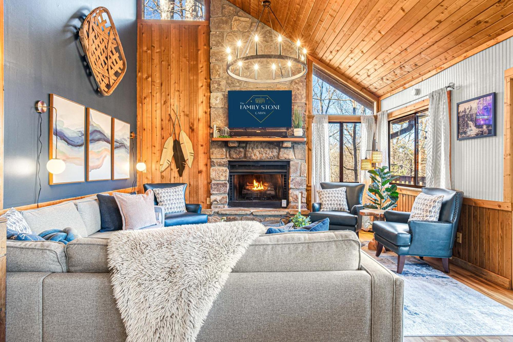 The Family Stone Luxe Cabin Sleeps 12 Hot Tub Dogfriendly Dollywood Pigeon Forge Bagian luar foto