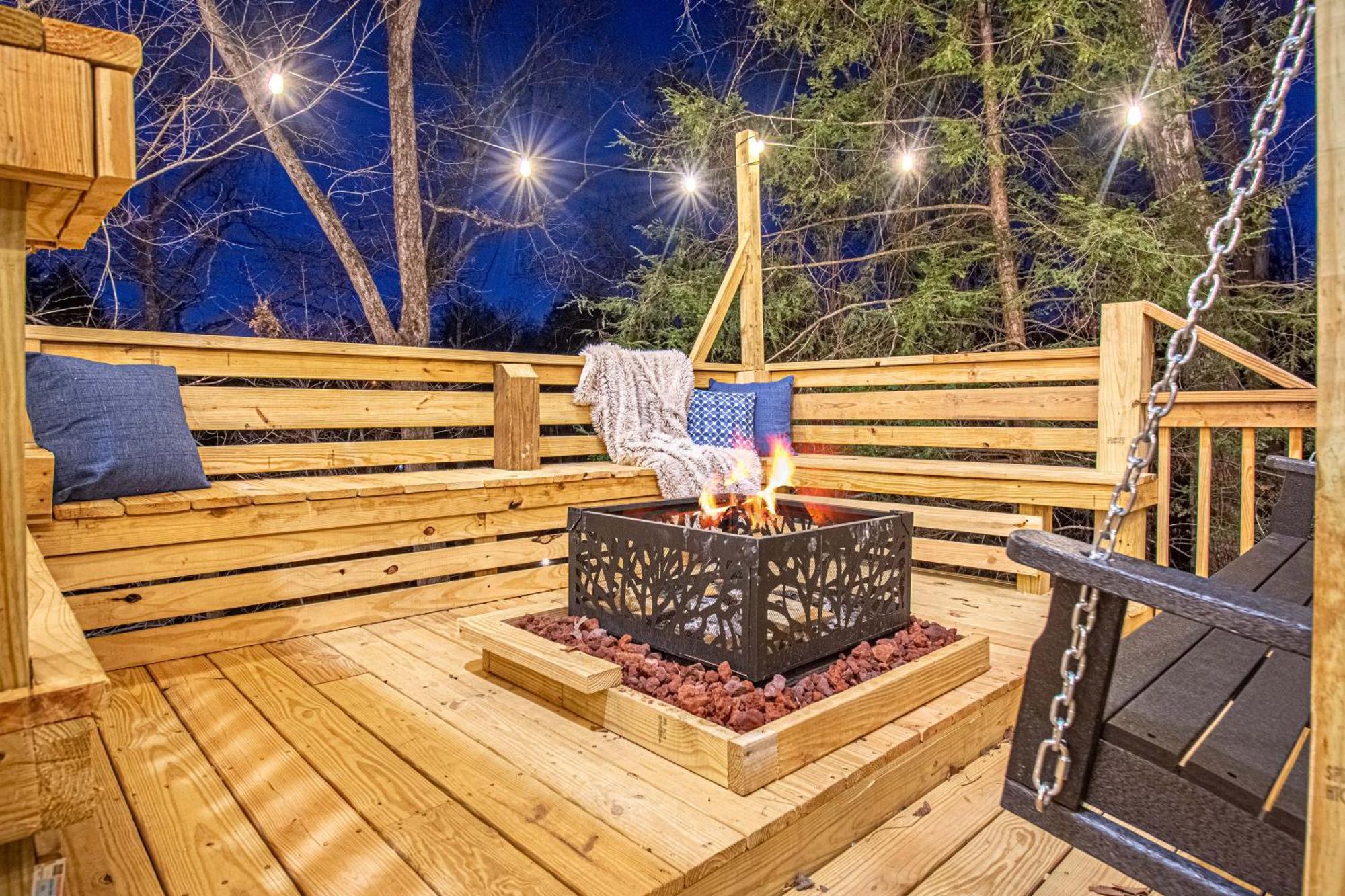The Family Stone Luxe Cabin Sleeps 12 Hot Tub Dogfriendly Dollywood Pigeon Forge Bagian luar foto