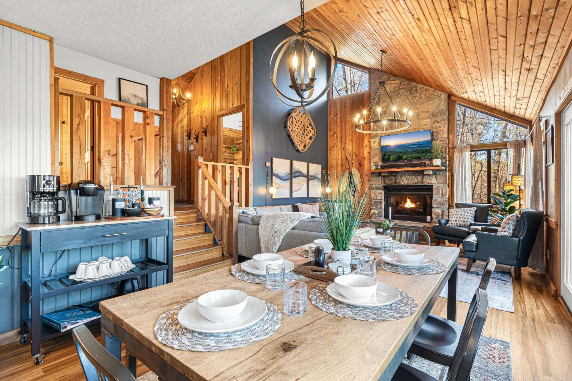 The Family Stone Luxe Cabin Sleeps 12 Hot Tub Dogfriendly Dollywood Pigeon Forge Bagian luar foto