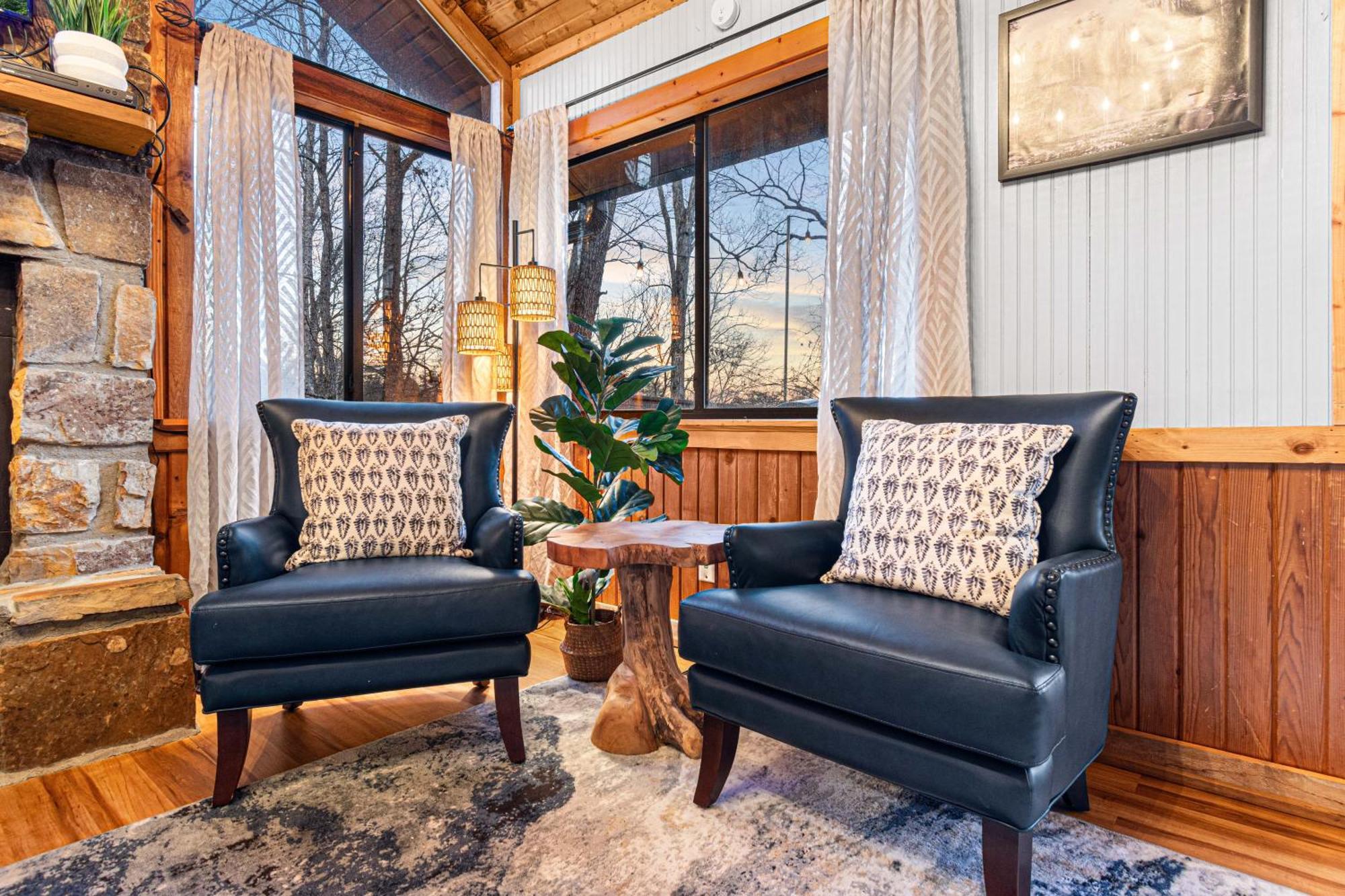 The Family Stone Luxe Cabin Sleeps 12 Hot Tub Dogfriendly Dollywood Pigeon Forge Bagian luar foto
